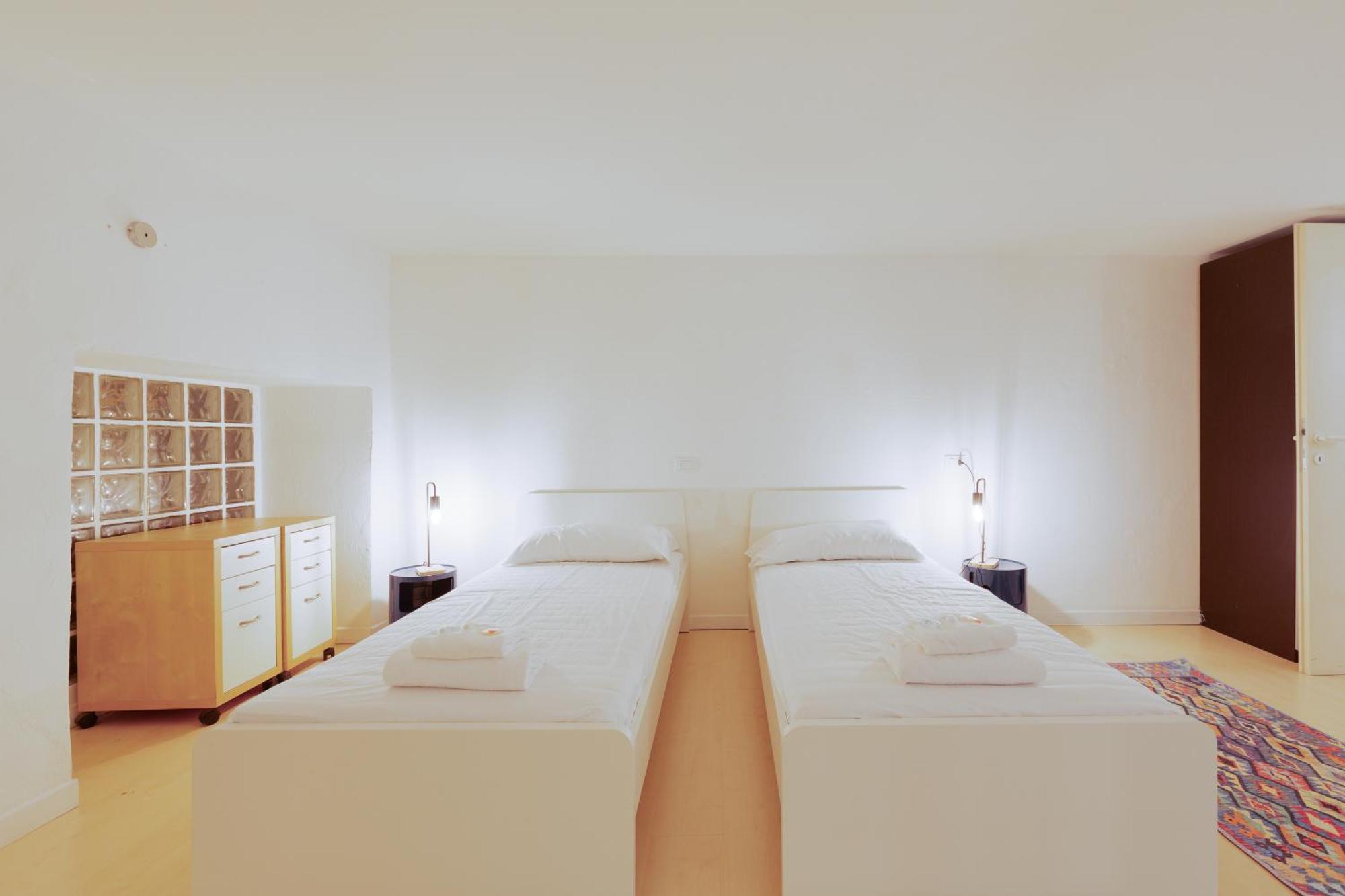 Sant'Agostino - Charming Retreat 210M From M2 Apartman Milánó Kültér fotó